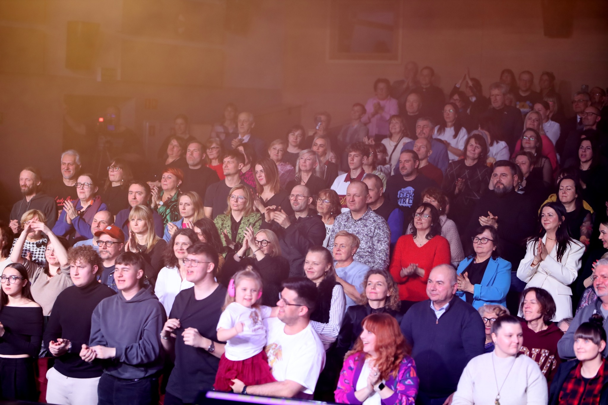 𝐐𝐮𝐞𝐞𝐧 𝐓𝐫𝐢𝐛𝐮𝐭𝐞 𝐍𝐢𝐠𝐡𝐭 𝐧𝐚 𝐒𝐭𝐚𝐫𝐠𝐚𝐫𝐝𝐳𝐤𝐢𝐞𝐣 𝐌𝐚𝐧𝐮𝐟𝐚𝐤𝐭𝐮𝐫𝐳𝐞 𝐒𝐳𝐭𝐮𝐤𝐢_20022026_115