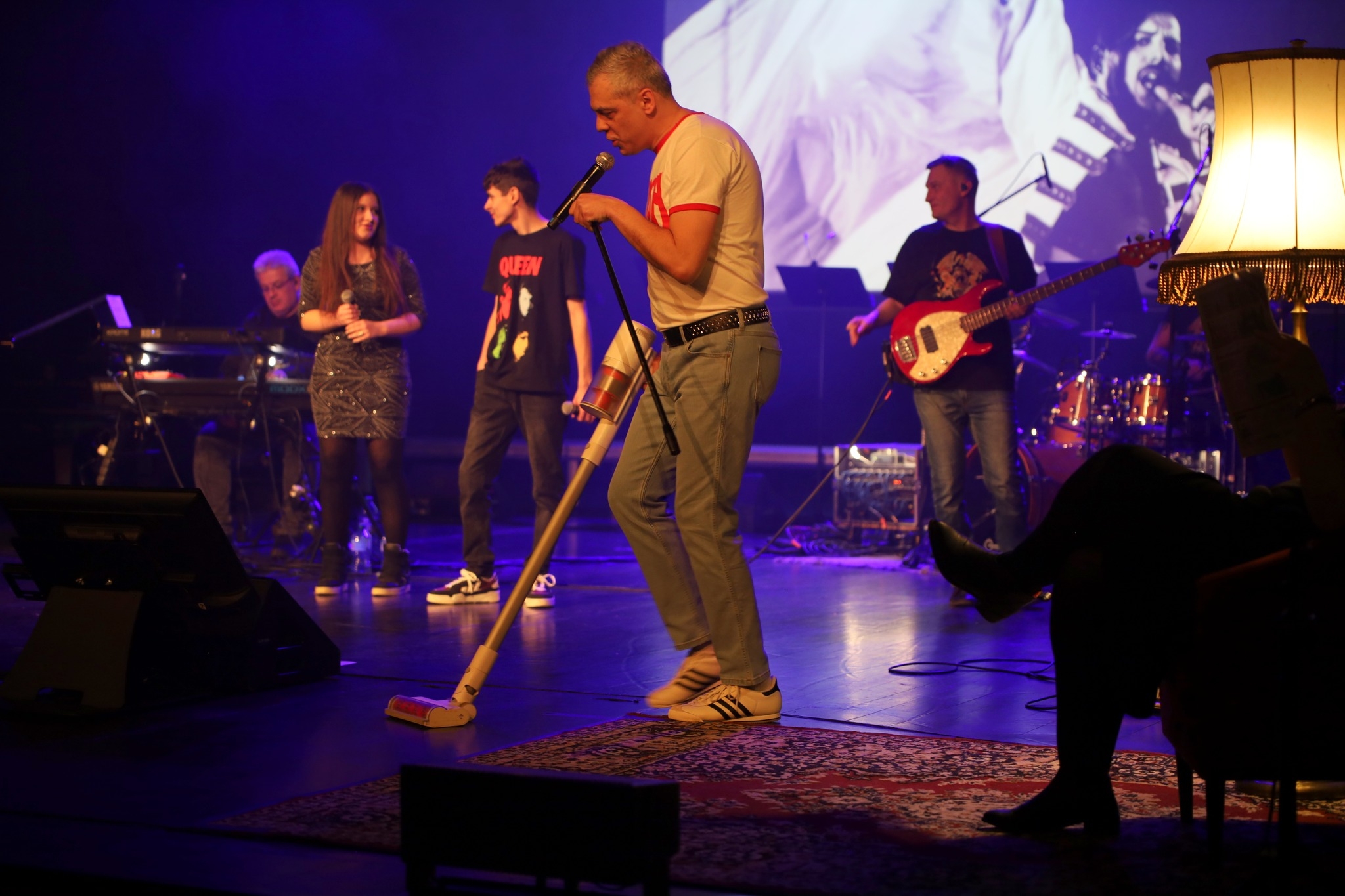 𝐐𝐮𝐞𝐞𝐧 𝐓𝐫𝐢𝐛𝐮𝐭𝐞 𝐍𝐢𝐠𝐡𝐭 𝐧𝐚 𝐒𝐭𝐚𝐫𝐠𝐚𝐫𝐝𝐳𝐤𝐢𝐞𝐣 𝐌𝐚𝐧𝐮𝐟𝐚𝐤𝐭𝐮𝐫𝐳𝐞 𝐒𝐳𝐭𝐮𝐤𝐢_20022026_74